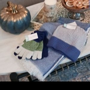Winter Set..Gloves, Beanie and Scarf